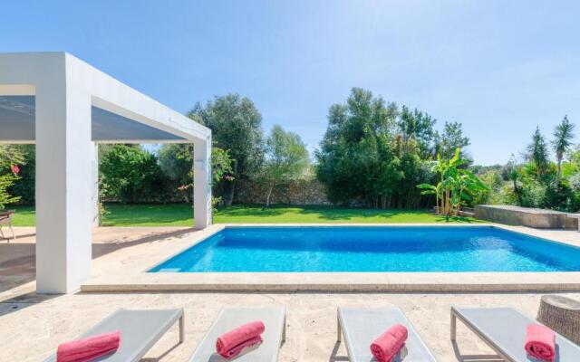 Holiday Home Sa Plana