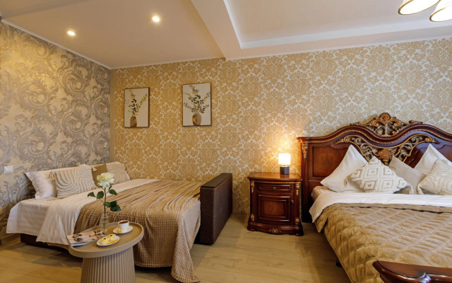 Апартаменты на улице Революционная 4