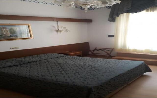Hotel Florida