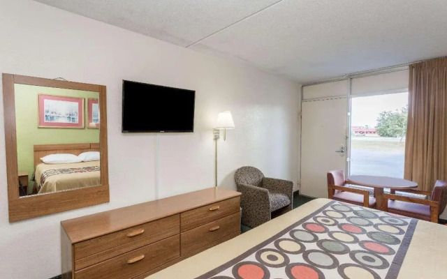 Super 8 By Wyndham Tifton