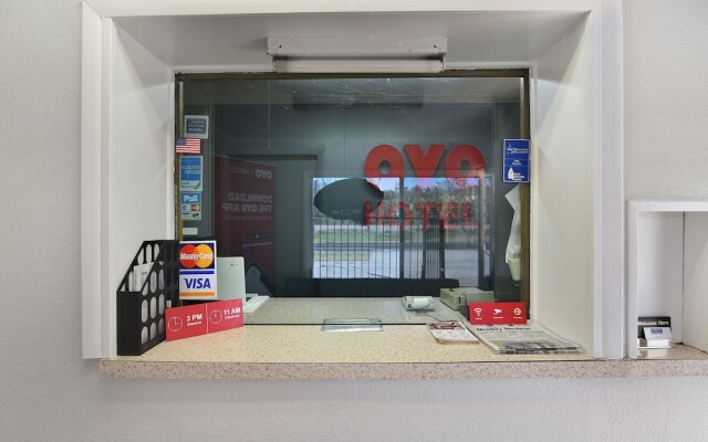 OYO Hotel McAlestar OK S Main St