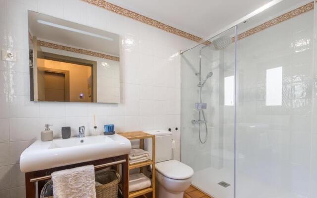 Palacio Descalzos -Atico 3b- Parking incluido