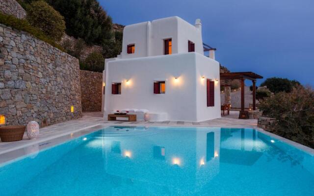 AGL Luxury Villas