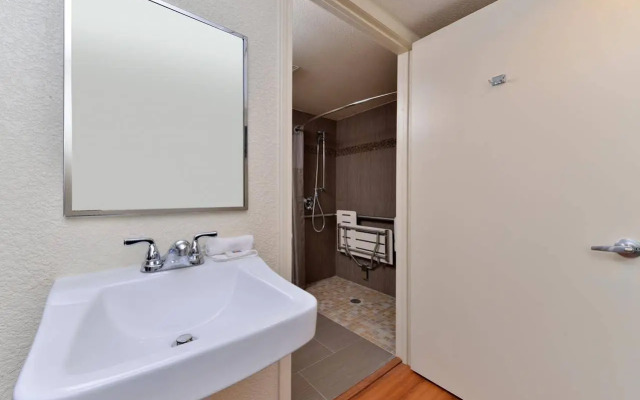 Days Inn by Wyndham Brawley