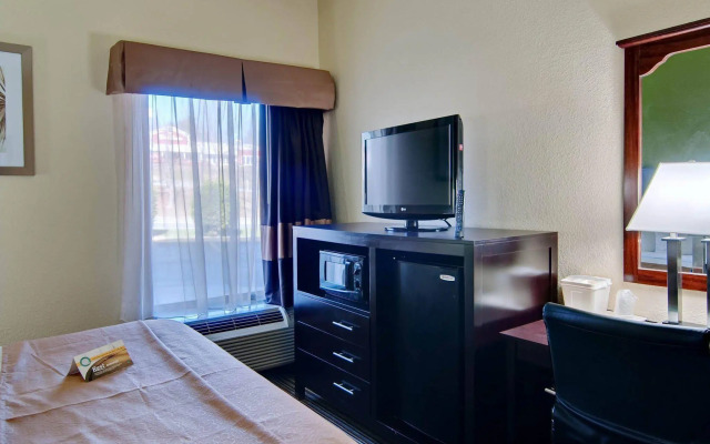 Spark by Hilton Wytheville East Main Street