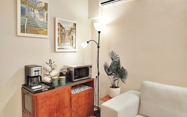 Tsak0ne Apt Near Monastiraki Sights Shops