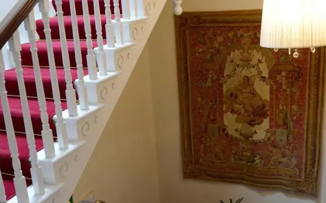 Ashbrook Arms Townhouse and Restaurant