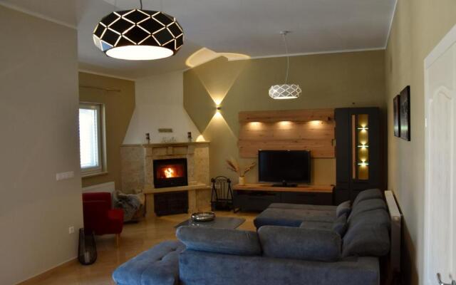 Villa Selo Mekisi the Private Villa With a Heated Pool