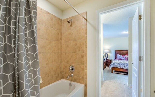 Windsor at Westside - 8875 Qin Loop