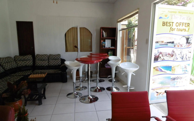 Backpacker House The Pacific