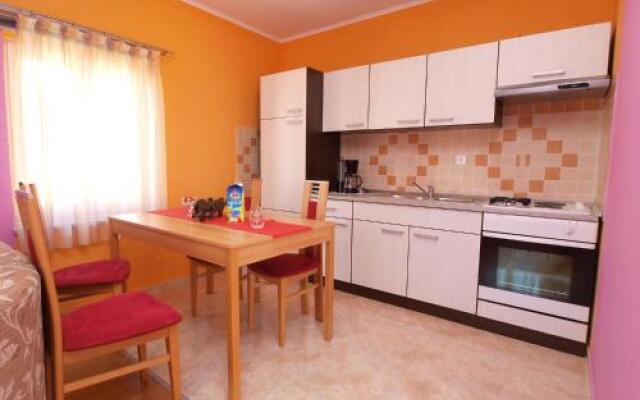 Apartment 1020