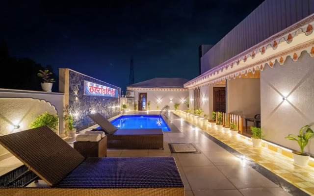 Theharav Resort