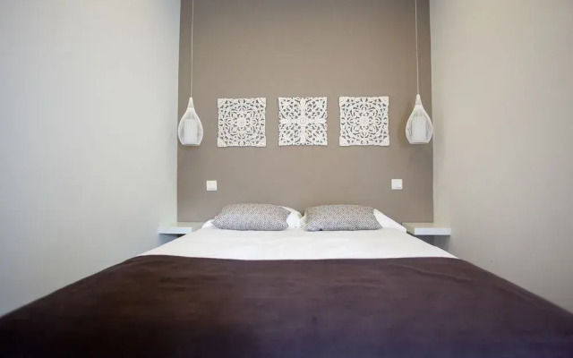 Thomar Story - Guest House