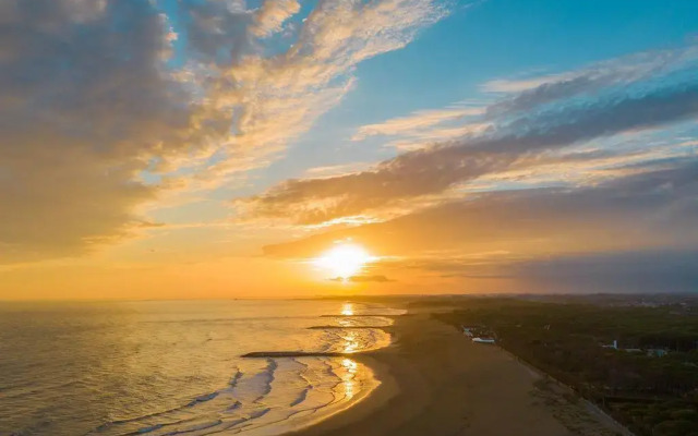 The Green Park Hotel