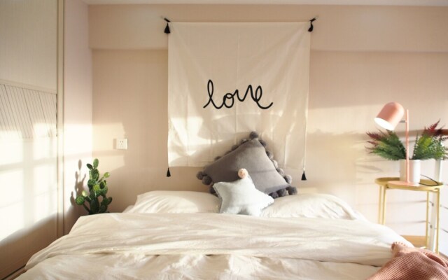 Kunming Dumo Theme Apartment