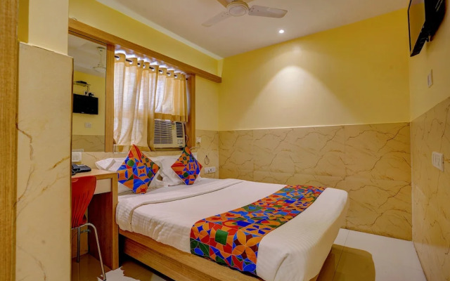 Starwood Residency by Fabhotel