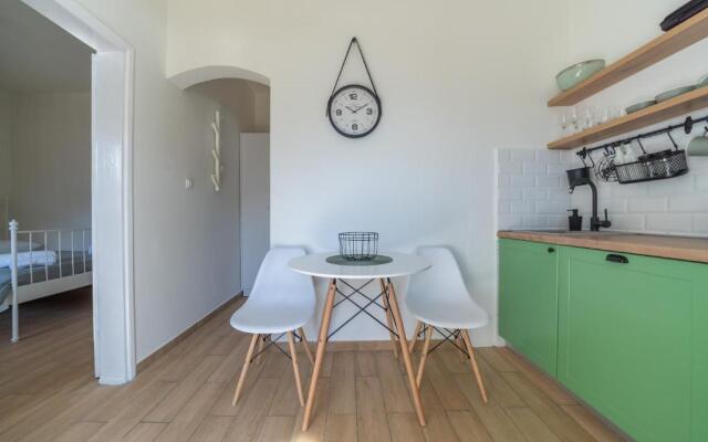 3M - Stylish studio apartment with terrace