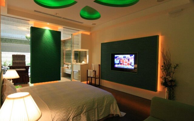 Qin Hai Motel
