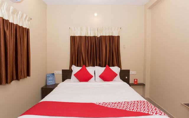 OYO 12938 Hotel Matoshree
