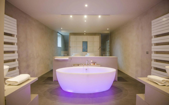 NE5T Hôtel & Spa