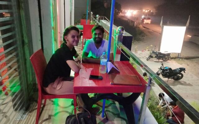 Ugte Hotel & Restaurant