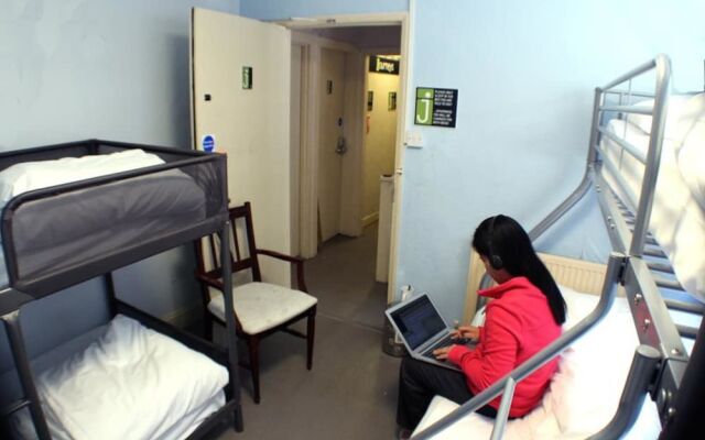 Dover Adventure Backpackers