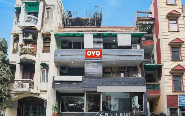 OYO Flagship 80574 Royal Galaxy