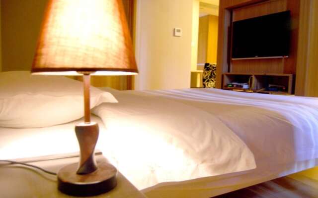 River View Boutique Hotel Beibin Road