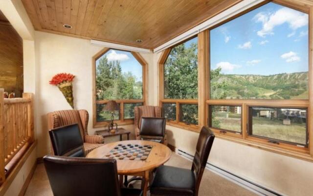 Snowmass Woodrun V 8