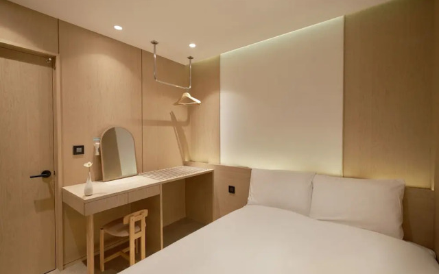 UH Suite The Myeongdong