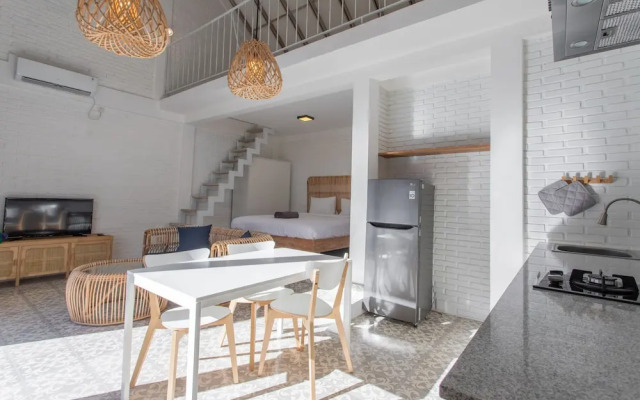 White Studio Villa