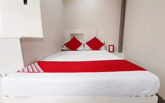 OYO 470 JRJA Hotel