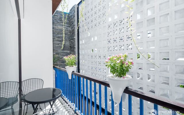 Zoneland Apartments Cani Beach Villa