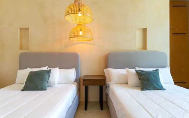 Marquez II Manor Tulum By Sandy Powerful