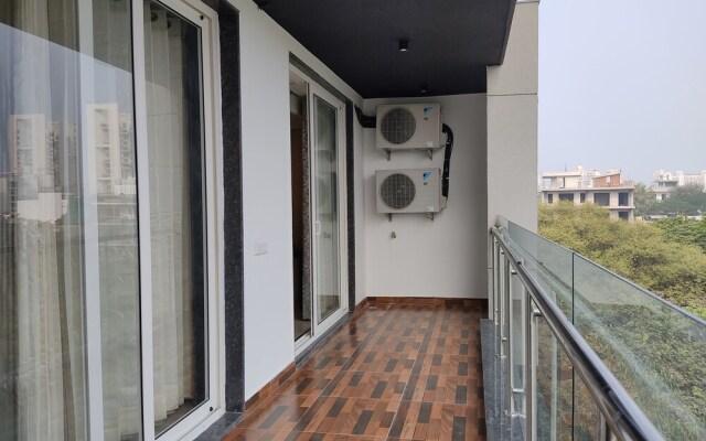 Perch Service Apartment-MG Road