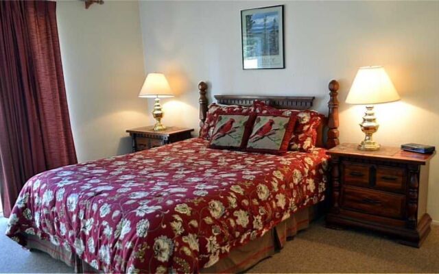 1171 A Herbert - 3 Br Condo