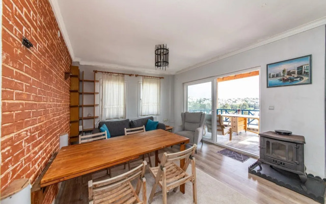 Sea View Cozy House With BBQ and Garden in Bodrum