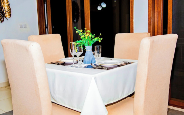 Net Luna Villa Hotel and Tours