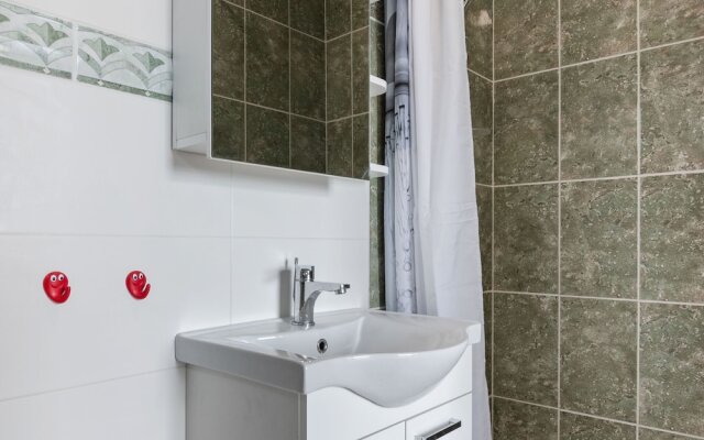 Lovely Apartment in Veprinac With Private Terrace