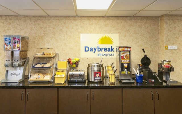 Days Inn Duluth Lakewalk