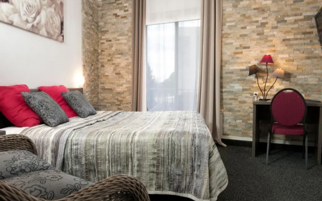 Hôtel Le Chardon Bleu