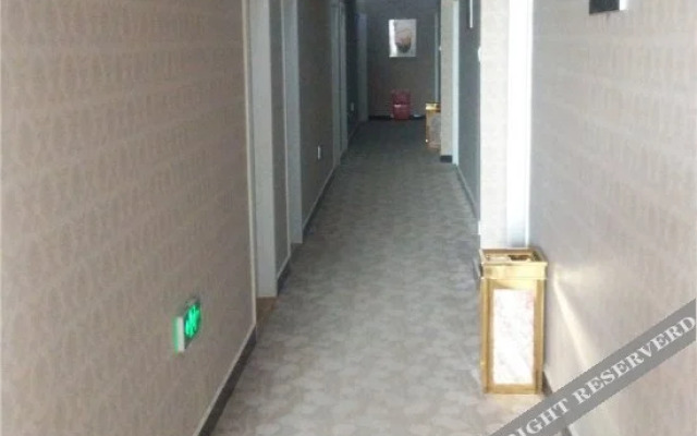 Huazun Hotel