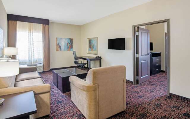 La Quinta Inn & Suites by Wyndham Elk City