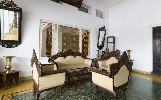 OYO 1412 Hotel Prayogo III Near RS Pratama Yogyakarta