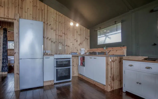 Burryholmes Glamping Tent - Llangennith