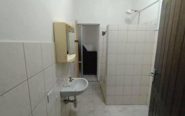 Kivulini House Diani 5 bedroom with pool