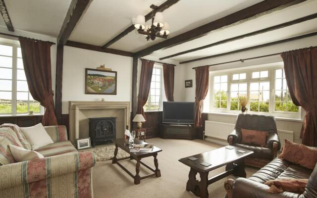 Smugglers Rock Cottages