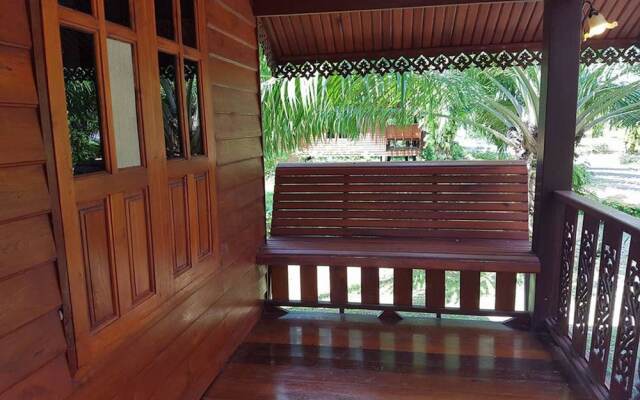 Comfy Lodge Resort