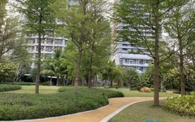 Yunjian Yue Homestay (Danzhou Haihua Island)