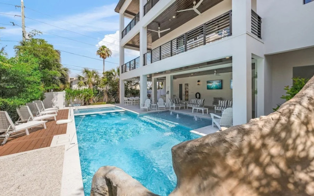 Sapphire Shores in Clearwater Beach